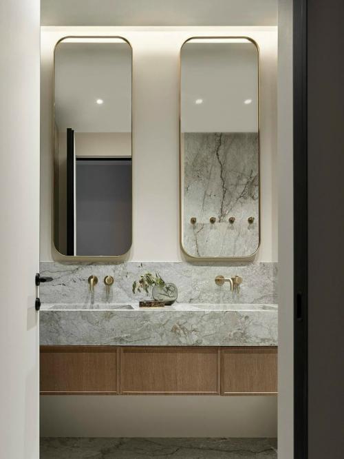 Тёплый баланс света и фактур. 04