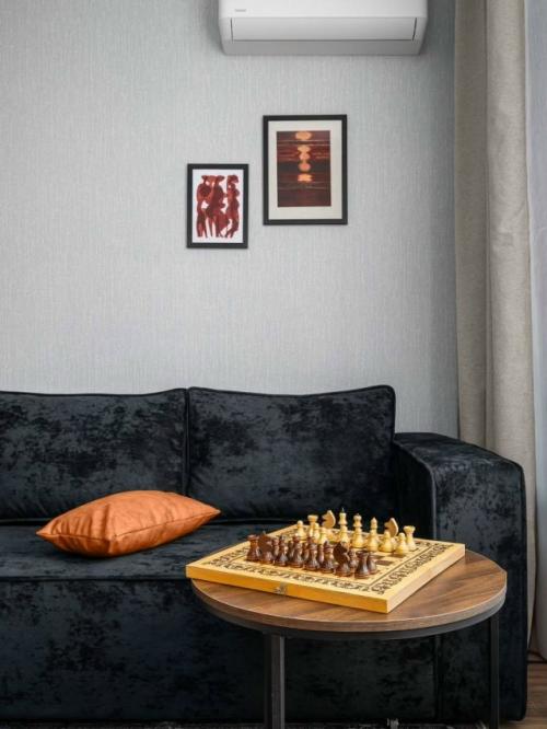 Аскетичная квартира с мужским характером. 04