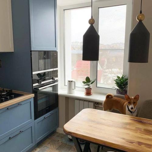 Небольшая, функциональная кухня. 07