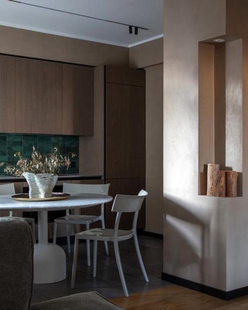 Эта квартира в старом сталинском доме расположена. 07