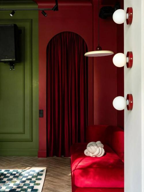 Интерьер в духе Алисы в стране Чудес. 08