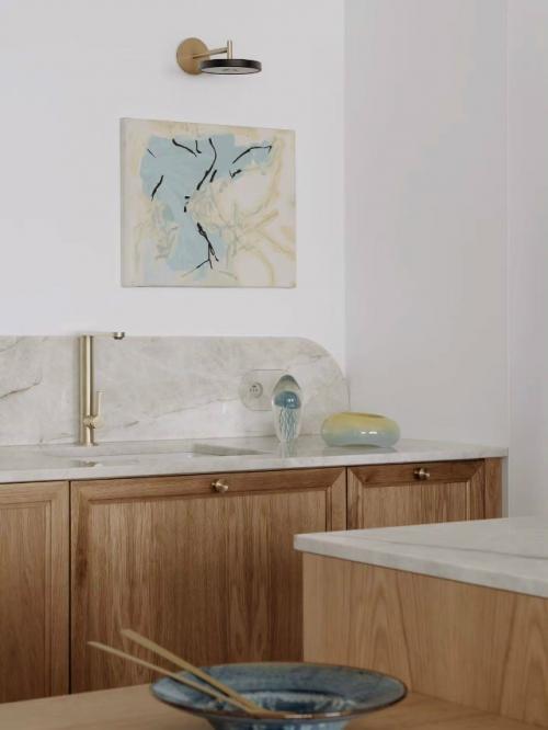 Просторная квартира для семьи из четырёх человек. 07