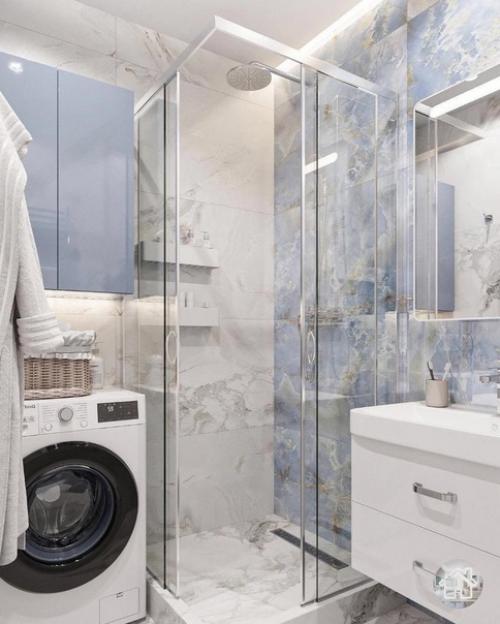 Нежно-голубые оттенки на кухне.