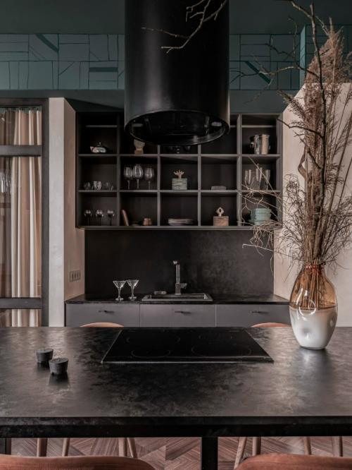 Свет и история: Сталинка с анфиладой. 09