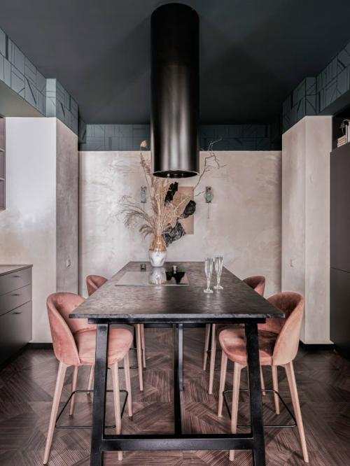 Свет и история: Сталинка с анфиладой. 08