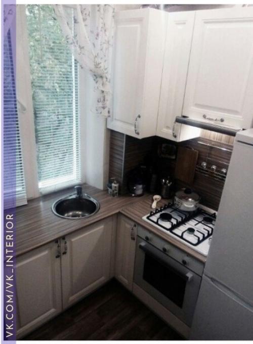 Владельцы маленькой кухни себе на заметку берите.
