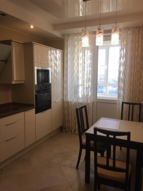 У нас была однокомнатная квартира. 04