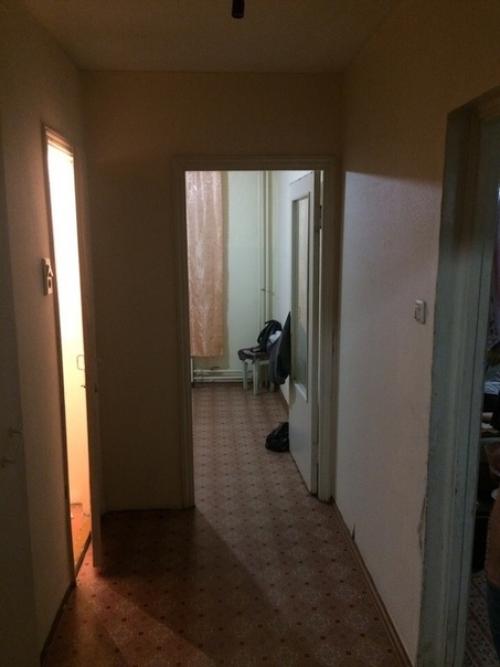 Обновили квартиру.  Самым сложным было все сломать и вынести строймусор, а его оказалось намного больше чем мы предполагали.