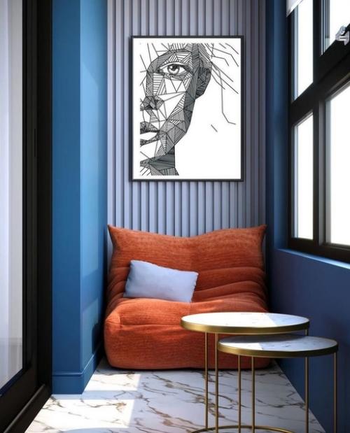 Небольшие балконы. В стильном оформлении. 02