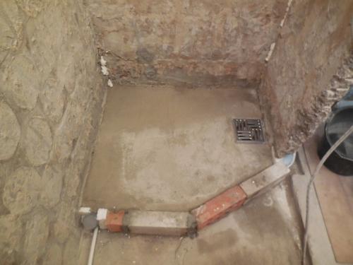 Очень хотела ярких красок в ванной комнате. 03