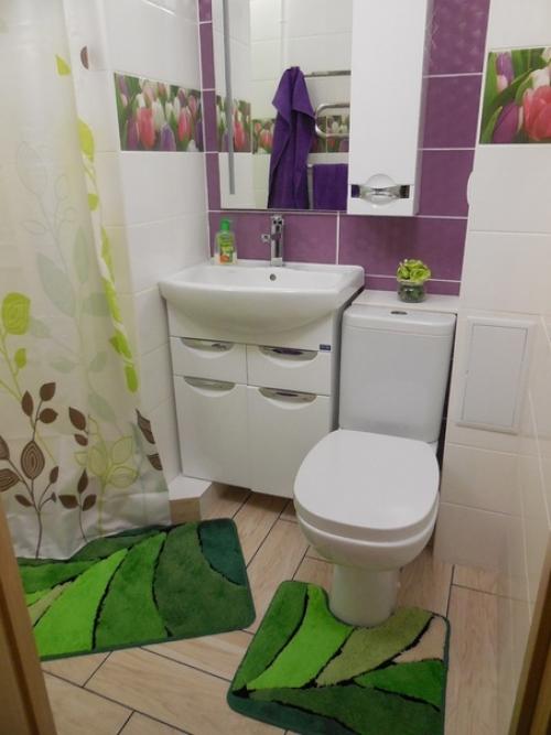 Очень хотела ярких красок в ванной комнате. 06