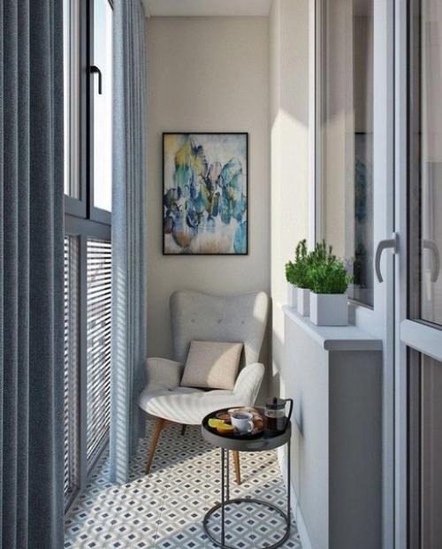 Небольшие балконы. В стильном оформлении. 03