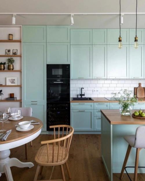 Интерьер квартиры в максимально спокойных тонах. 01