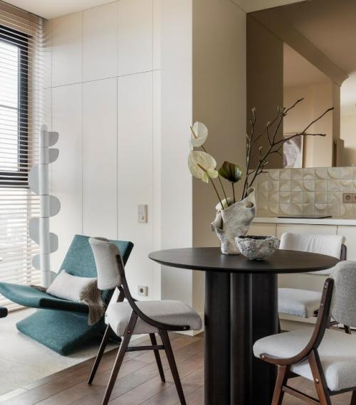 Бежевый интерьер с настроением тихого моря. 03