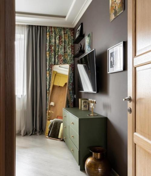 Яркие цвета во всех комнатах, кроме детской. 08