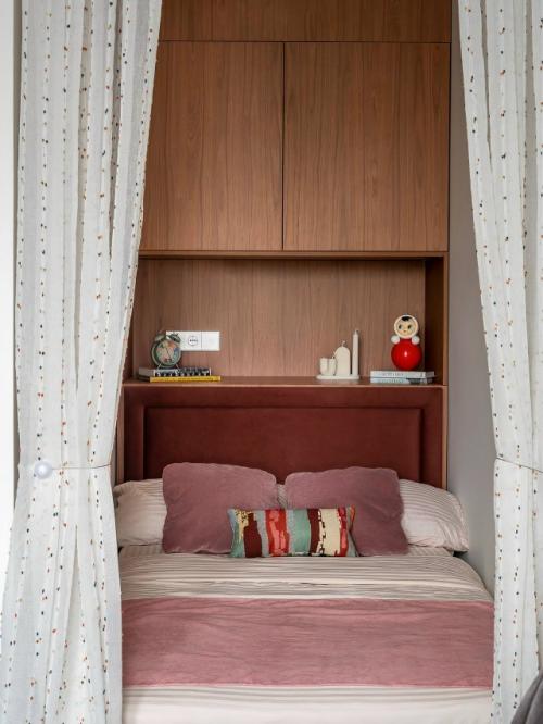 Интерьер с теплыми воспоминаниями: квартира для пожилой пары. 01