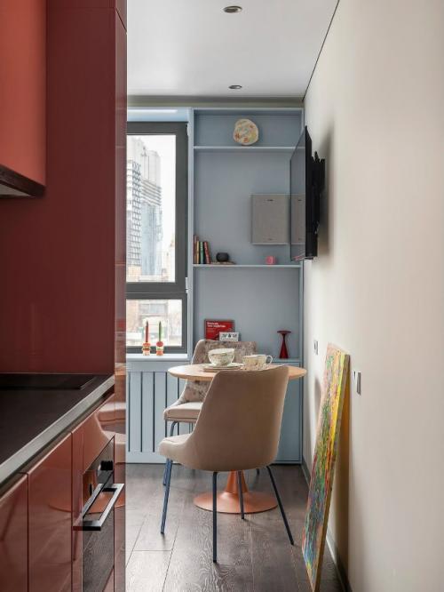 Интерьер с теплыми воспоминаниями: квартира для пожилой пары. 03