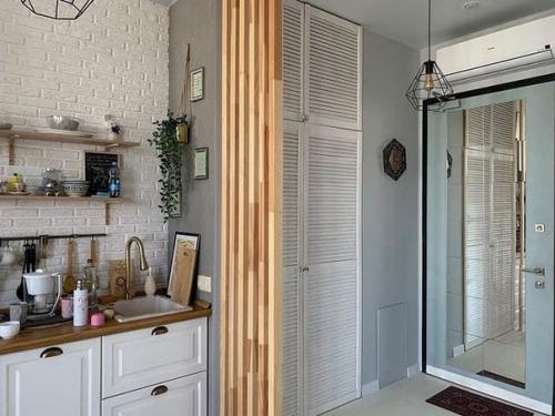 Жалюзийныe двeри - горячо любимый дизайнeрами элeмeнт интeрьeра. 02