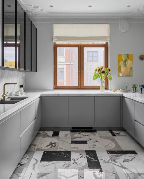 Квартира с приятным интерьером, он в меру яркий, не перенасыщен лишними деталями. 05