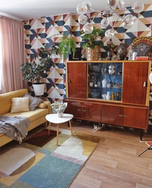 Небольшая квартира, которая точно поднимет настроения. 07