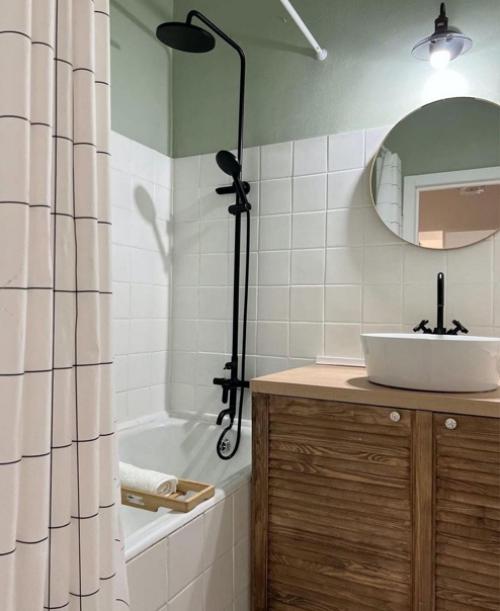 Преобразили старую ванную комнату. 04