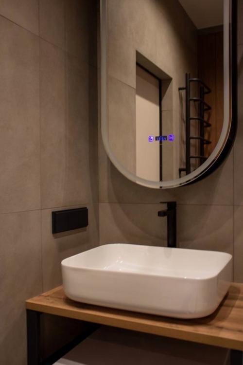 Инвест - студия с максимумом функционала. 09