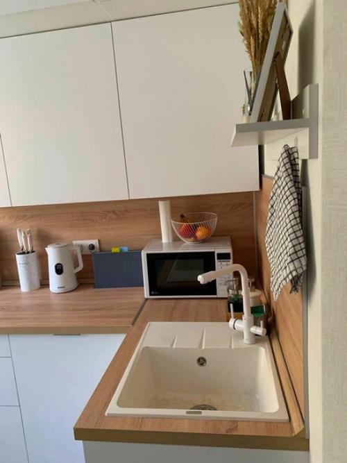 Многие являются владельцами таких миниатюрных кухонь. 02