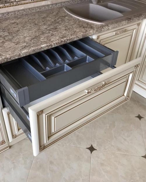 Peшилacь на клaccичecкий дизaйн, тaк кaк cчитaю чтo cкopo этo cнoвa будeт пoпуляpнo! 03