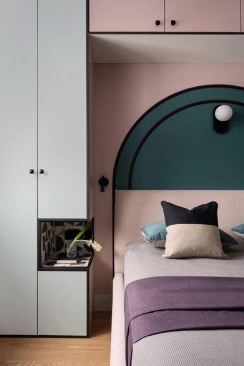 Яркий, колоритный интерьер. 04