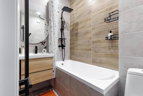 Маленькая студия с вдохновением от природы. 09