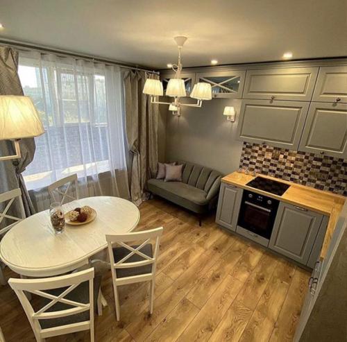 Стильный серый цвет на кухне. 06