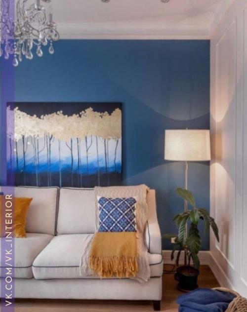 Хоть что-то не банально серое. 03