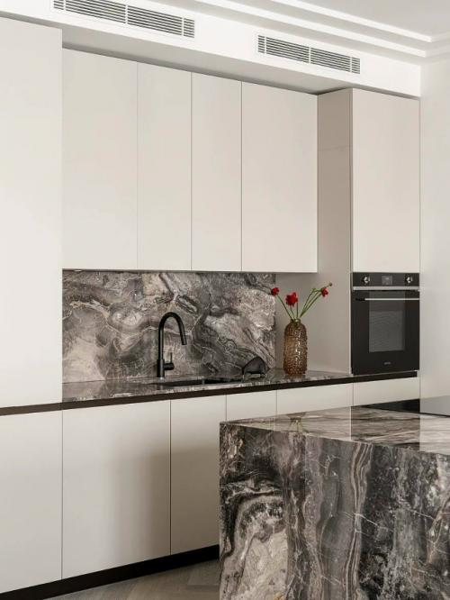 Квартира для коллекционеров. 01