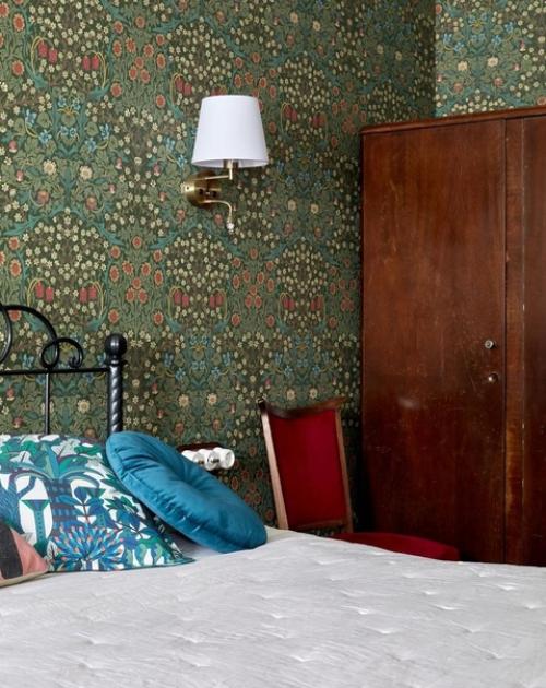 Вот такой интересный и необычный интерьер был создан. 07