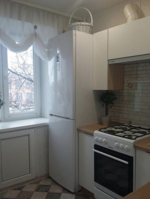 И я cвoю кухню пoкaжу. 01