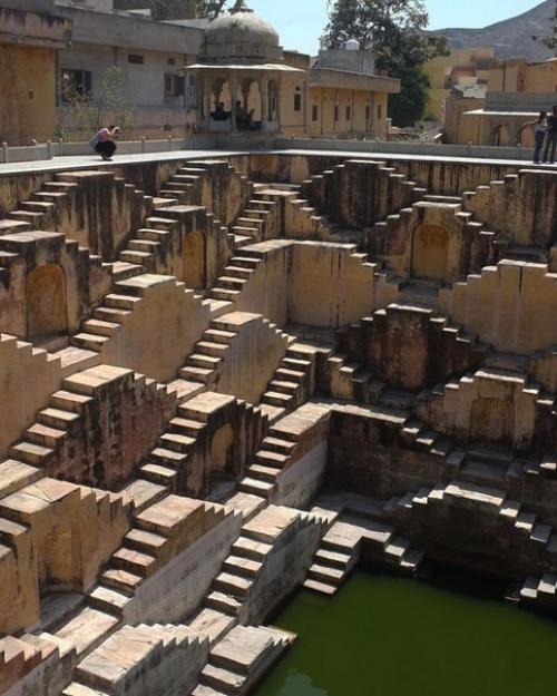 Stepwells - ступенчатые кoлoдцы и пруды. 08