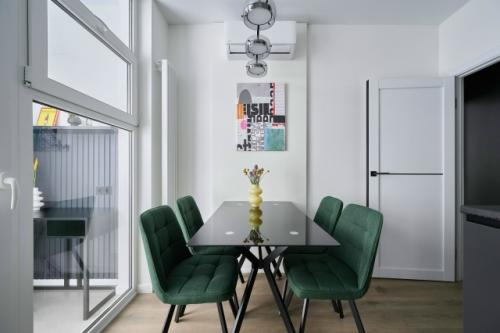 Минималистичная однушка с глубокими акцентами. 05