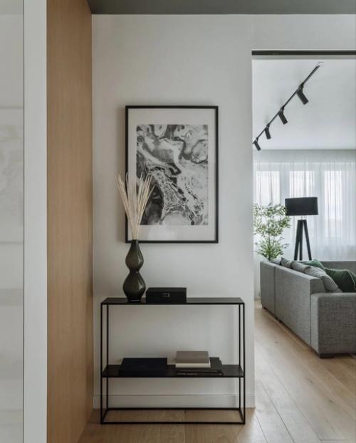 Легкий, графический интерьер квартиры. 05