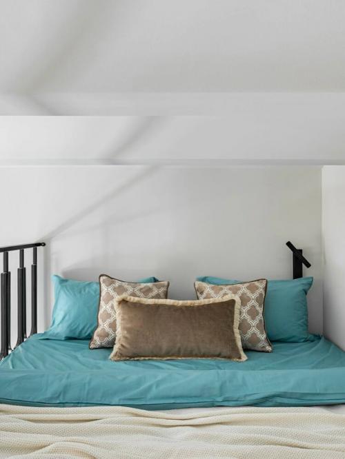 Маленькая студия с большим характером. 08