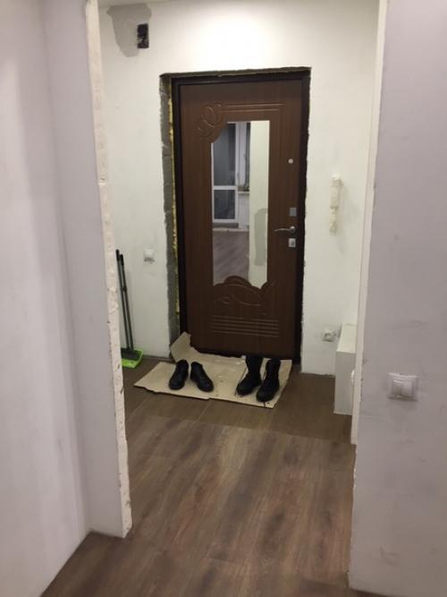 Не доделали ремонт. 02