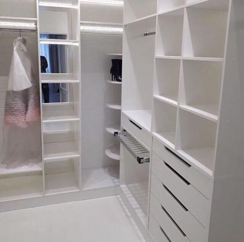 Очень - очень давно просила мужа о гардеробной. 08