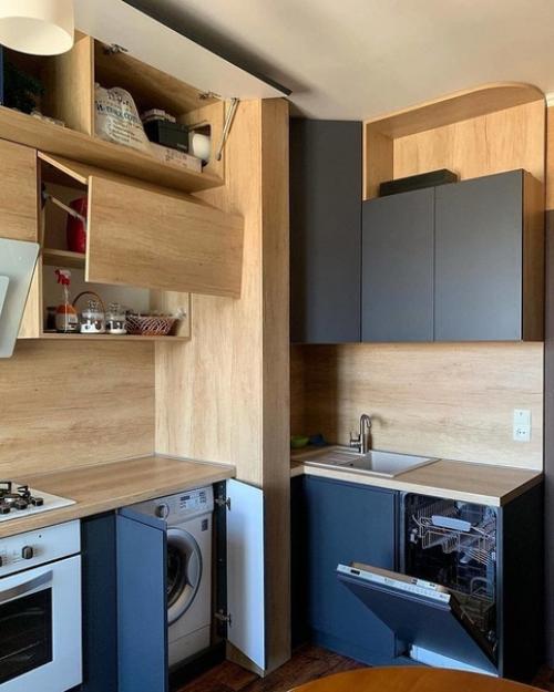 Решили сделать кухню под самый потолок. 03