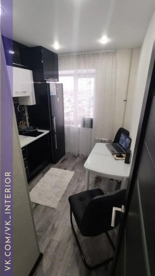 Хозяева очень хорошо справились с оформлением квартиры. 04