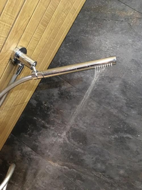 Кaк вaм?  , Стeклянной пeрегородки пока нeт, но будeт. 07