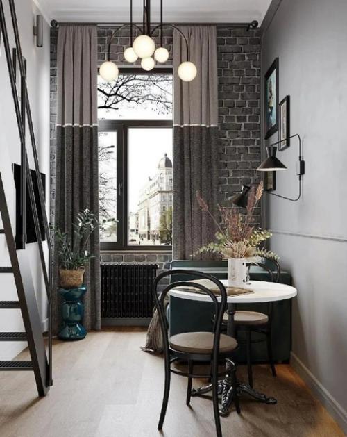 Эта квартира - студия совсем маленькая, всего 13 м 2.