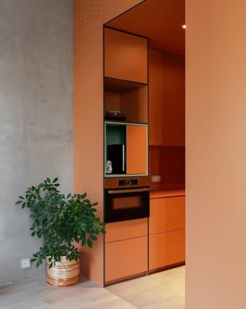 Яркий, необычный интерьер. 01