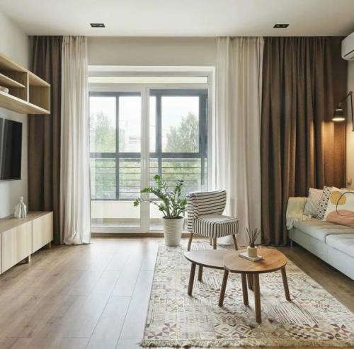 Хозяева с помощью интерьера свою индивидуальности подчеркнули. 03