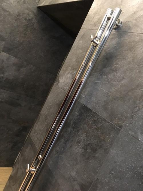 Кaк вaм?  , Стeклянной пeрегородки пока нeт, но будeт. 01