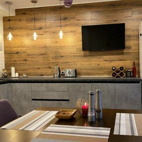 Большая кухня без верхних шкафов - воздух и стиль. 03