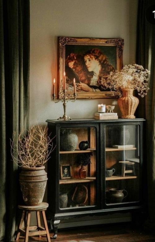 Внимание!  Только в том случае, если не знаете куда деть ковер - его можно разместить на потолке. 02